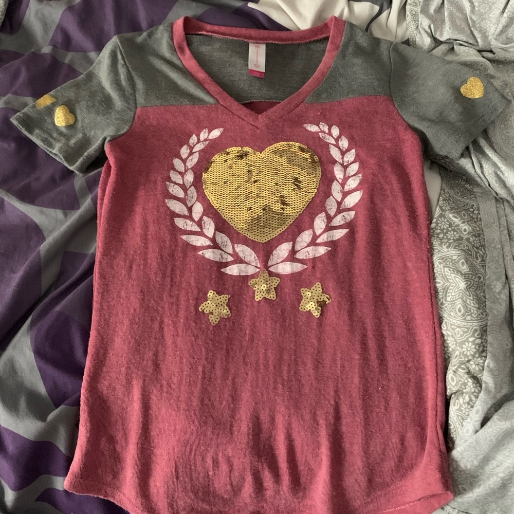 sequin heart v-neck top